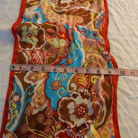Vintage Harve' Benard Floral design with red border Scarf - Picture 4 of 5